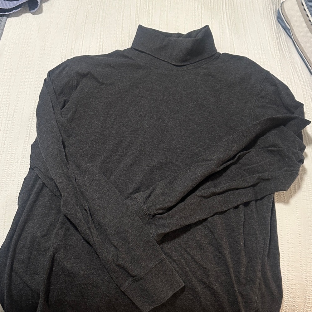 Lands' End Men's Charcoal Gray Turtleneck Sweater